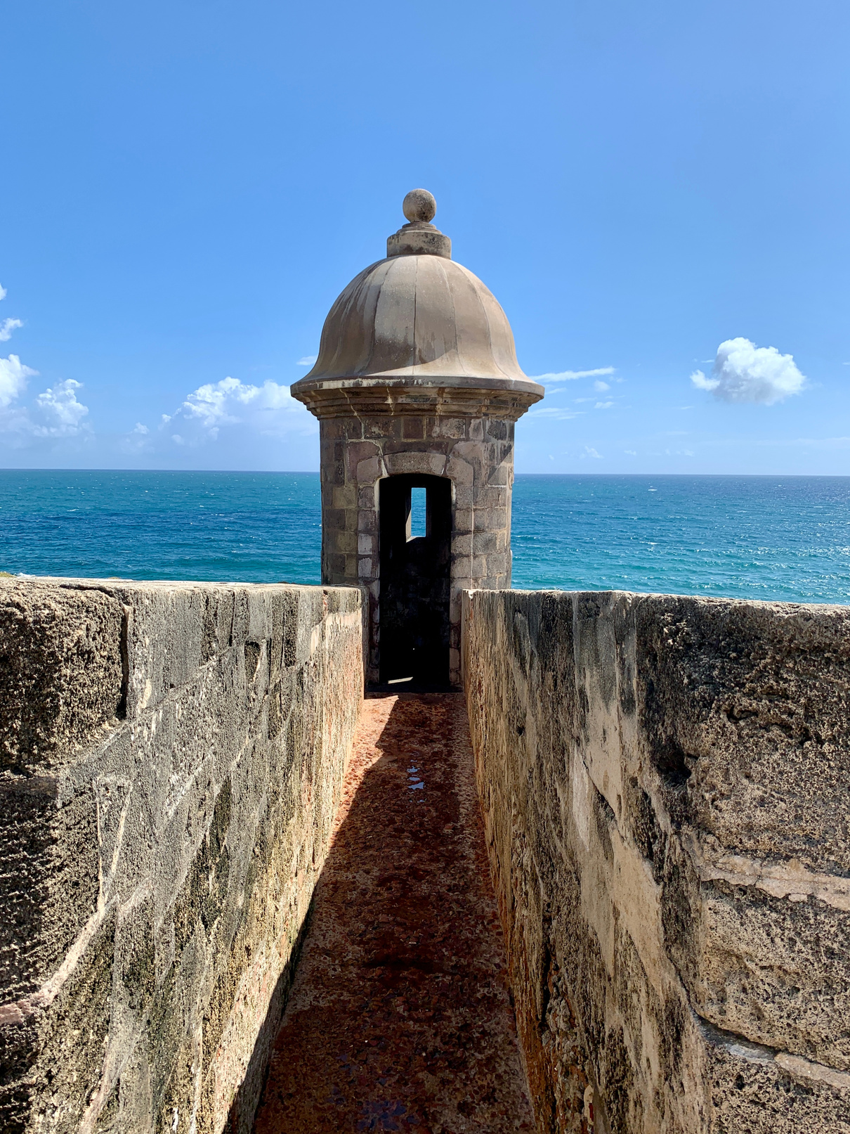 Symmetrical View of the Garita del Diablo, Puerto Rico